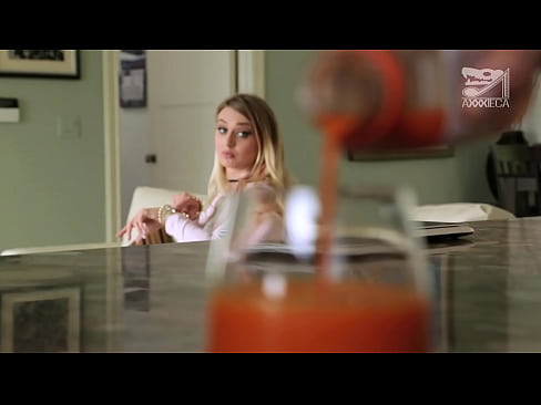 ❤️ Varma knabino kun grandaj manoj kaj malloza fiketo ricevas kokon de malgajninto, sed tre malmola ❌ Pornvideo ĉe eo.pi-porno.ru ﹏